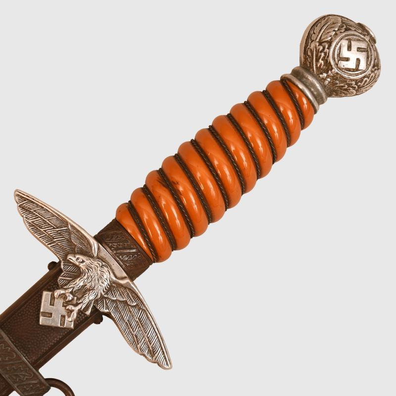 GERMAN WWII LUFTWAFFE 2ND PATTERN OFFICERS DAGGER.