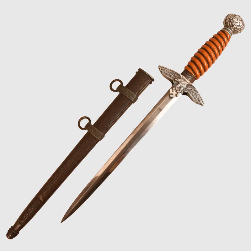 GERMAN WWII LUFTWAFFE 2ND PATTERN OFFICERS DAGGER.