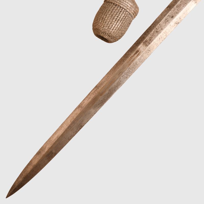 GERMAN WWII LUFTWAFFE 2ND PATTERN OFFICERS DAGGER.