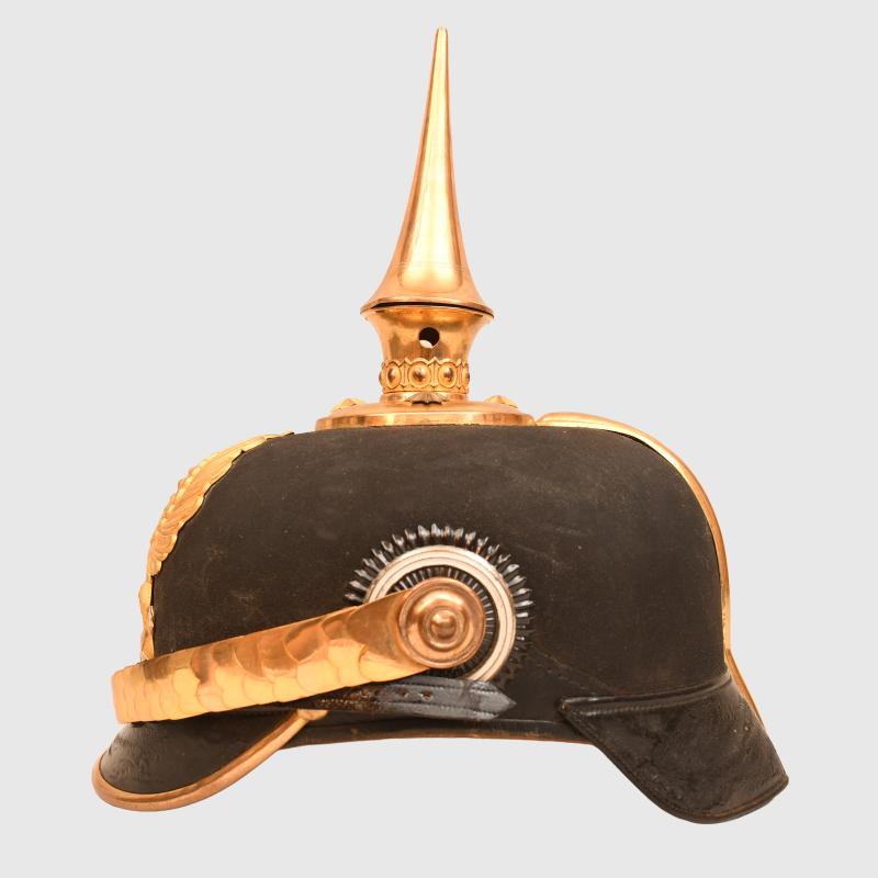 GERMAN WWI PRUSSIAN RESERVE MEDICAL OFFICERS PICKELHAUBE.
