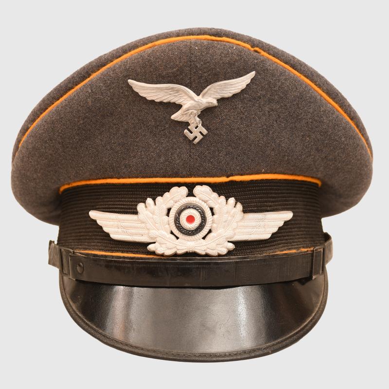 GERMAN WWII LUFTWAFFE NCO OR MAN’S VISOR CAP OF THE RESERVE.
