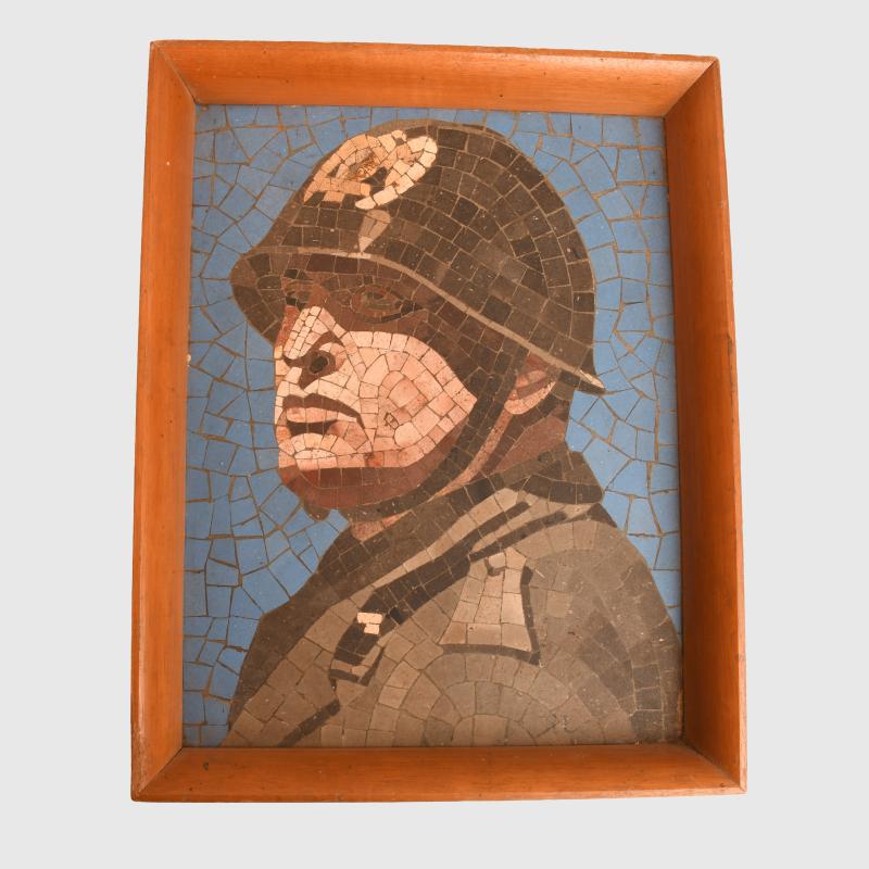 ITALIAN WWII MUSSOLINI WALL PLAQUE.