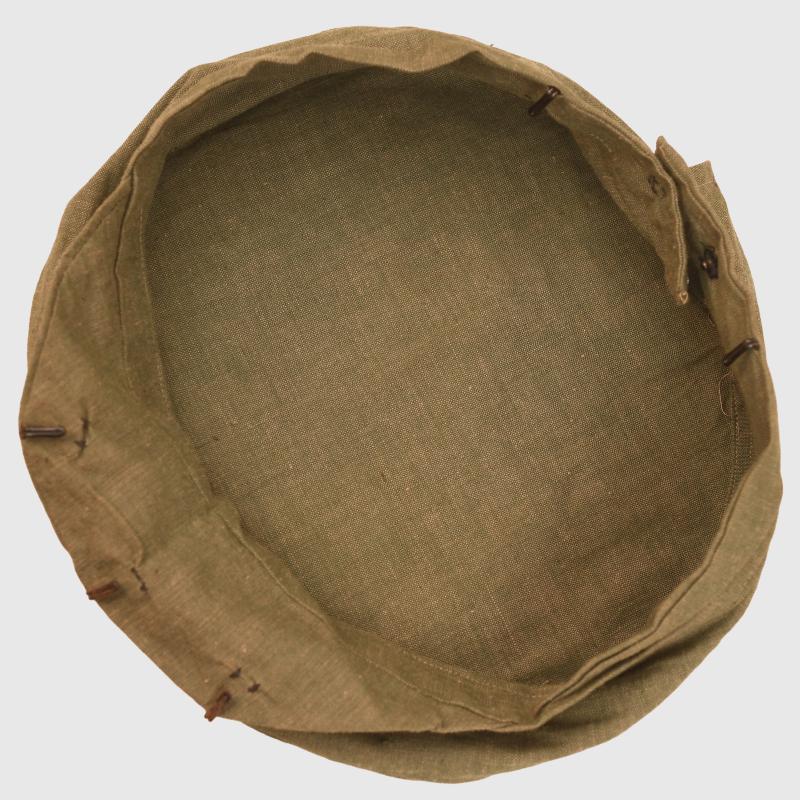 GERMAN WWI HESSIAN OFFICERS VISOR CAP WITH FIELD COVER.