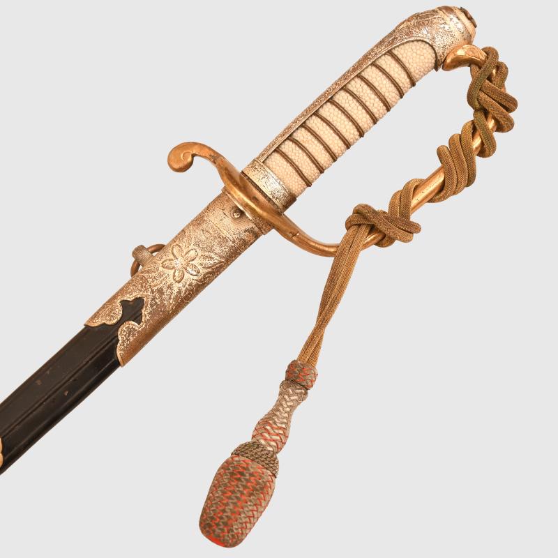 JAPANESE WWII NAVAL OFFICERS FULL DRESS SWORD.