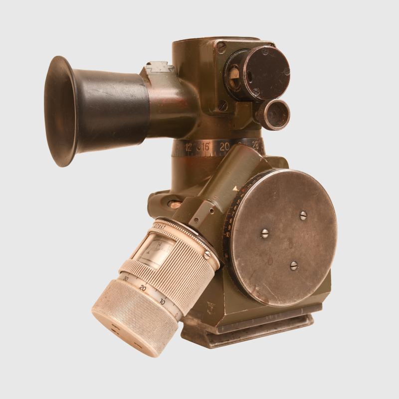GERMAN WWII MG34/42 OPTIC SIGHT.